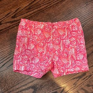 Vineyard Vines girls shorts size 7.